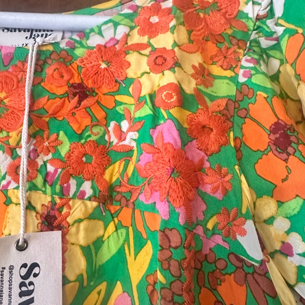 Savanna Jane Boho Mod Floral Flutter Sleeve Top - Embroidered Details - 2X NWT - Picture 4 of 11
